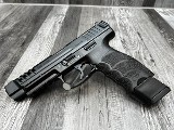 HECKLER & KOCH VP9L OR 2-20RD MAGS 9MM LUGER (9x19 PARA) - 1 of 3