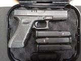 GLOCK 17 gen 49MM LUGER (9x19 PARA) - 1 of 3