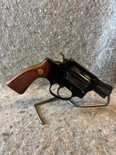 SMITH & WESSON 37 .38 SPL - Image 1 of 3