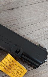 KELTEC P17.22LR/.22MAG - 2 of 3