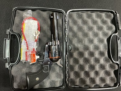 TAURUS DEPUTY .38 SPECIAL/.357 MAGNUM - Image 1 of 3