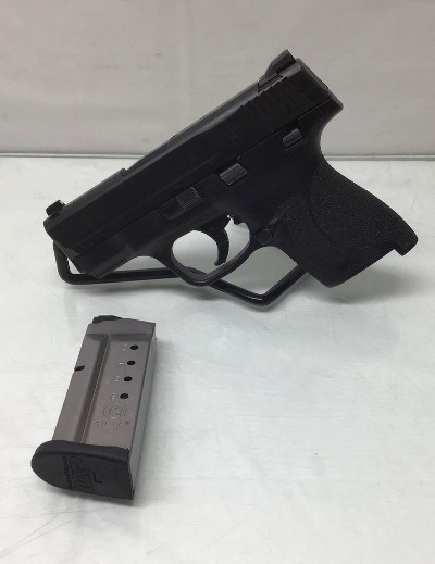 SMITH & WESSON M&P 40Shield .40 S&W - Image 1 of 3