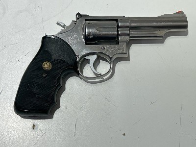 SMITH & WESSON 66 .357 MAG - Image 1 of 3