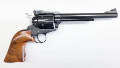RUGER BLACKHAWK 3 PIN REVOLVER CHAMBERED IN .45 COLT .45 COLT/.45 ACP - Image 1 of 3