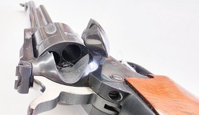 RUGER BLACKHAWK 3 PIN REVOLVER CHAMBERED IN .45 COLT .45 COLT/.45 ACP - Image 3 of 3