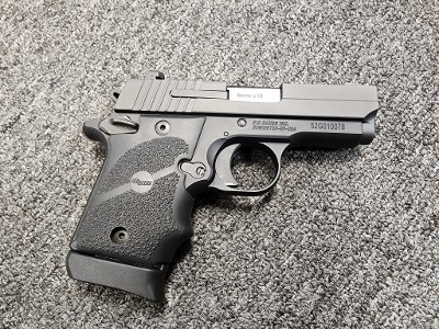 SIG SAUER P938 BRG (BLACK RUBBER GRIPS) 9MM LUGER (9x19 PARA) - Image 2 of 3