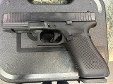 GLOCK G17 GEN 5 9MM LUGER (9x19 PARA) - 1 of 3