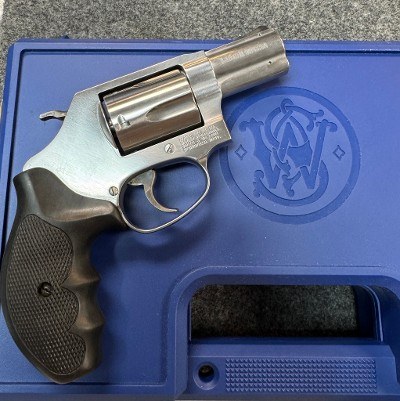 SMITH & WESSON MODEL 60 .357 MAG - Image 1 of 3