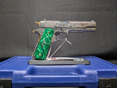COLT Government 1911 .38 SUPER - Image 1 of 2