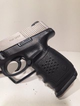 SMITH & WESSON SW 40V .40 S&W - 2 of 3