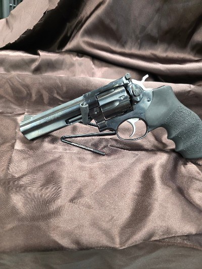 RUGER GP100 .357 MAG - Image 2 of 3
