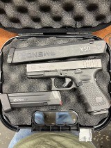 GLOCK G19 GEN 4 9MM LUGER (9X19 PARA) - 1 of 3