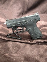 SMITH & WESSON M&P 40 shield .40 S&W - Image 2 of 3