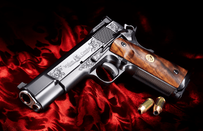 WILSON COMBAT Pinacle DELUXE CASE HAND ENGRAVED .45 ACP - Image 2 of 3