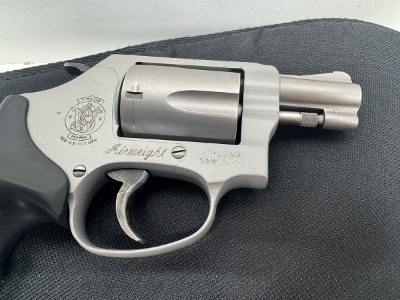 SMITH & WESSON 637-2 AIRWEIGHT .38 S& W SPL. - Image 2 of 3
