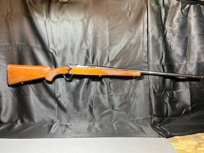 RUGER M77 HAWKEYE .220 SWIFT - Image 1 of 3