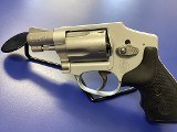SMITH & WESSON 642 AIRWEIGHT .38 S&W - 1 of 3