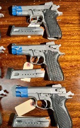 SMITH & WESSON 5906 9MM LUGER (9x19 PARA) - 1 of 3