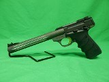 BROWNING BUCK MARK .22 LR - 1 of 3