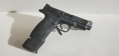 SMITH & WESSON M&P 45 (109106) .45 ACP - Image 3 of 3