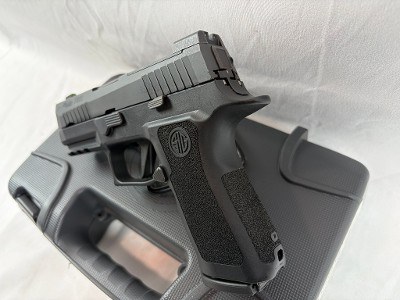 SIG SAUER P320 XCOMPACT 9MM LUGER (9X19 PARA) - Image 3 of 3