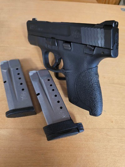 SMITH & WESSON M&P 9 SHIELD 9MM LUGER (9x19 PARA) - Image 1 of 3