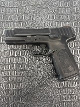 SMITH & WESSON SD9 9MM LUGER (9x19 PARA) - 1 of 3
