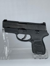 SIG SAUER P250 COMPACT 40 Smith & Wesson - 1 of 3