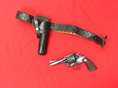 COLT MAGNUM 357 .357 MAG - Image 1 of 3