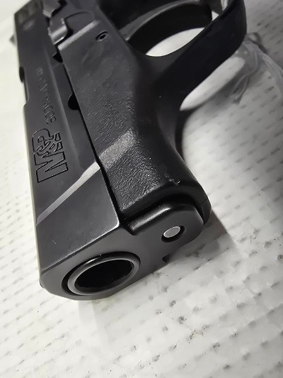 SMITH & WESSON BODYGUARD 380 .380 ACP - Image 3 of 3