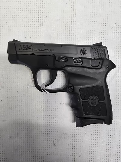 SMITH & WESSON BODYGUARD 380 .380 ACP - Image 1 of 3