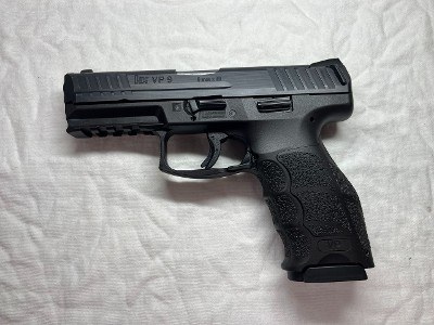 HECKLER & KOCH VP9 9MM LUGER (9x19 PARA) - Image 2 of 3