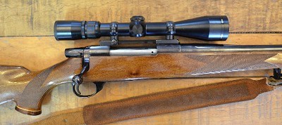 WEATHERBY VANGUARD .300 WIN MAG - Image 2 of 3