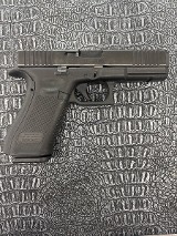 GLOCK 22 GEN 5 .40 - 1 of 3