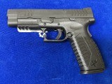 SPRINGFIELD ARMORY XDM-40 .40 S&W - 1 of 3