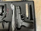 SPRINGFIELD ARMORY XDM-40 .40 S&W - 3 of 3