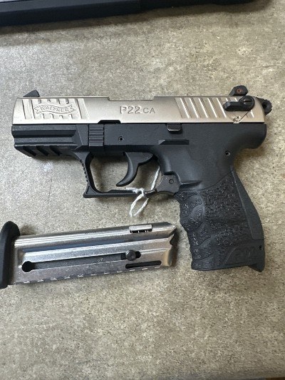 WALTHER P22 CA .22 LR - Image 1 of 3