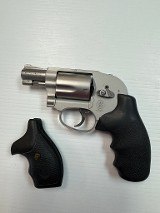SMITH & WESSON 638 .38 S&W - 2 of 2