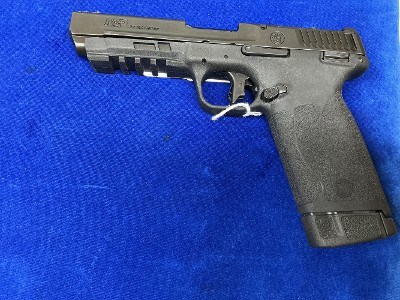 SMITH & WESSON M&P 22 MAGNUM .22 WMR - Image 3 of 3