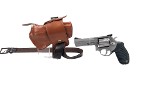 TAURUS 990 Tracker .22 LR - 1 of 3