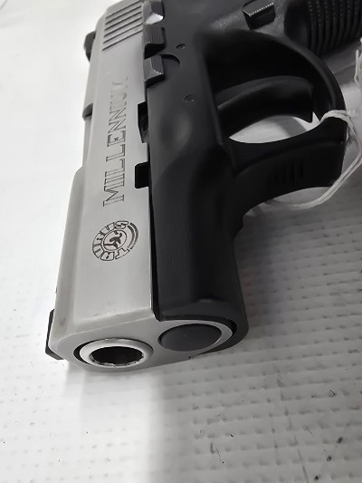 TAURUS PT140 MILLENNIUM PRO 40 - Image 2 of 3