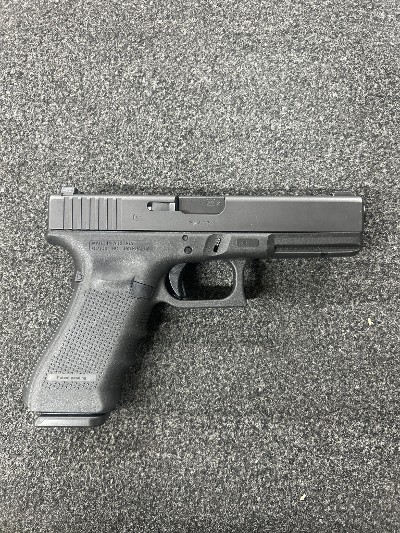 GLOCK G22 GEN 4 .40 S&W - Image 1 of 2