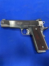 LES BAER CUSTOM, INC. Custom Carry .45 ACP - 2 of 3