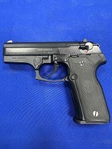 STOEGER COUGAR 8040 F .40 S&W - 2 of 3