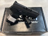 SIG SAUER P250 COMPACT .40 S&W - 2 of 3