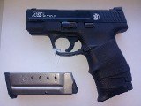 SMITH & WESSON M&P40 SHIELD .40 S&W - Image 1 of 2