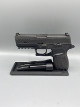SIG SAUER P320 9MM LUGER (9x19 PARA) - 1 of 3