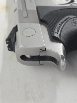 SMITH & WESSON 1086 Stainless w/2 Mags 10mm - 3 of 3