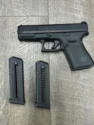 GLOCK 44 .22 LR - Image 3 of 3