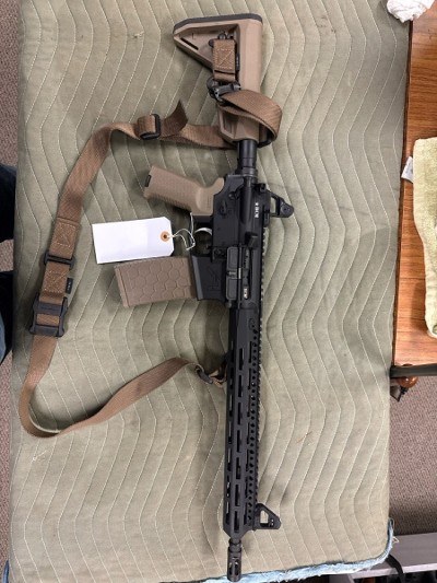 AERO PRECISION M4E1 RIFLE MULTI - Image 2 of 3